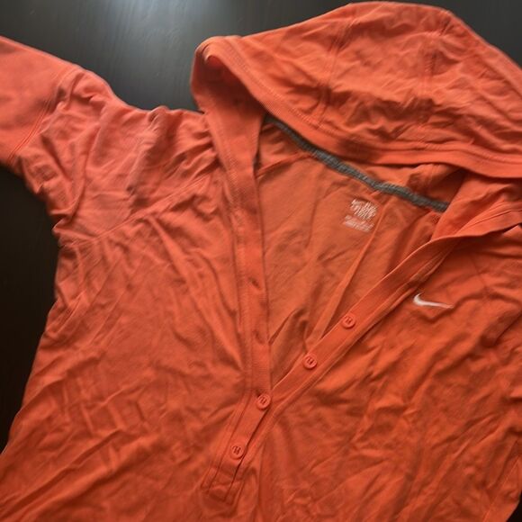 NIKE Retro Henley Orange/Peach Athletic Performance Hoodie Medium - Picture 2 of 4